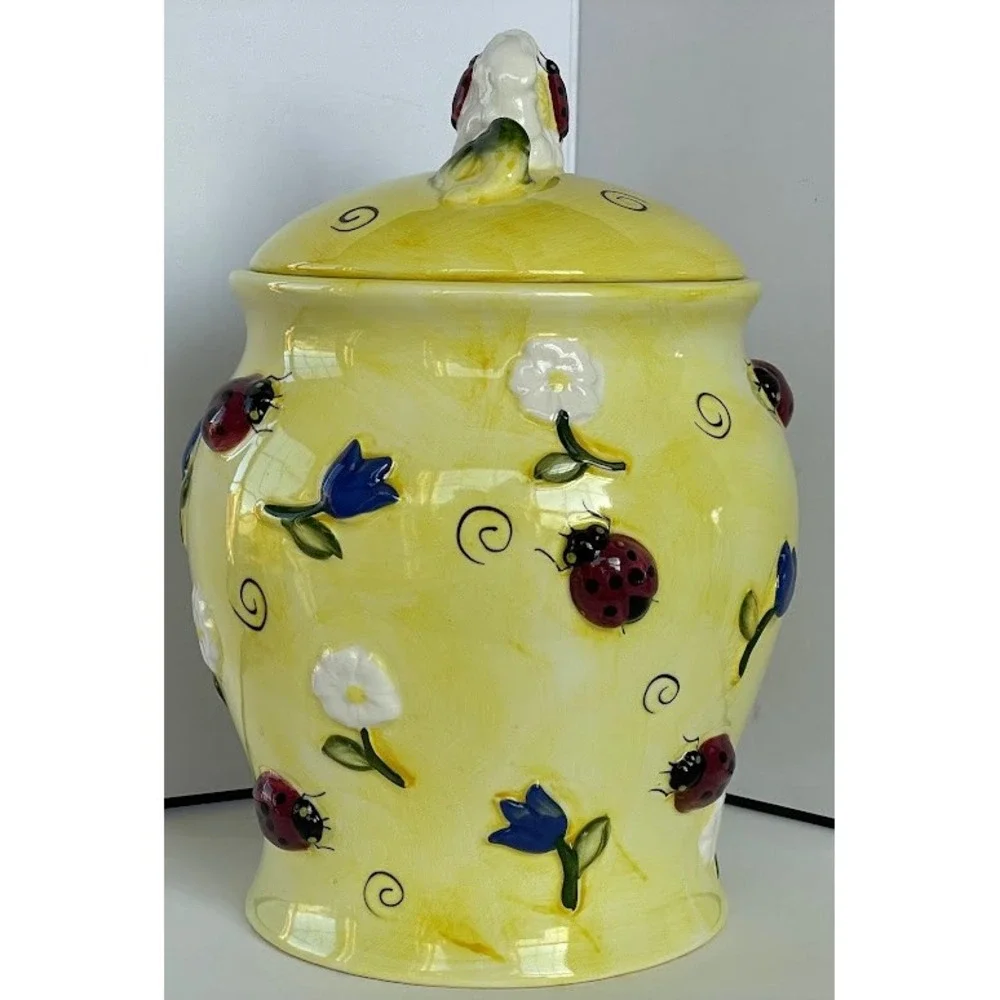 Winterthur Ladybug Cookie Jar Kitchen Canister Yellow Floral Excellent Condition